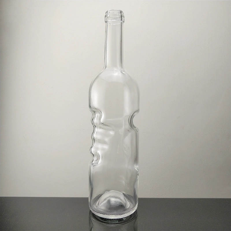 Factory Wholesale High Quality Clear 750ml Vodka Whiskey Glass Bottle with Custom Shape