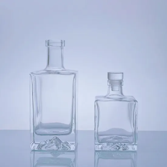 Bottiglia di whisky in vetro liquoroso di alta qualità da 500 ml a forma di farfalla